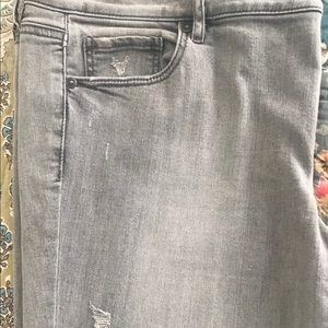 Loft Gray Curvy Skinny Jeans